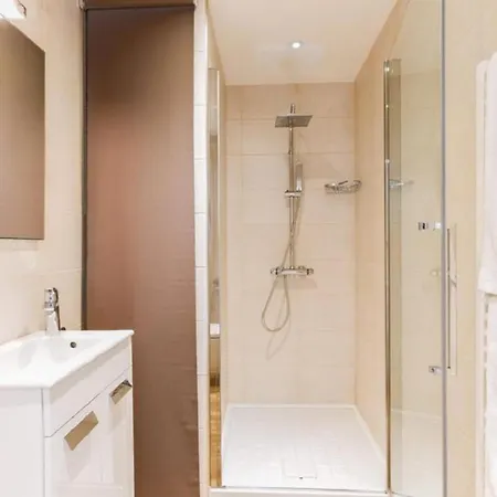 Guestready - Fully Renovated Apartment Near The Beaches Apartment *